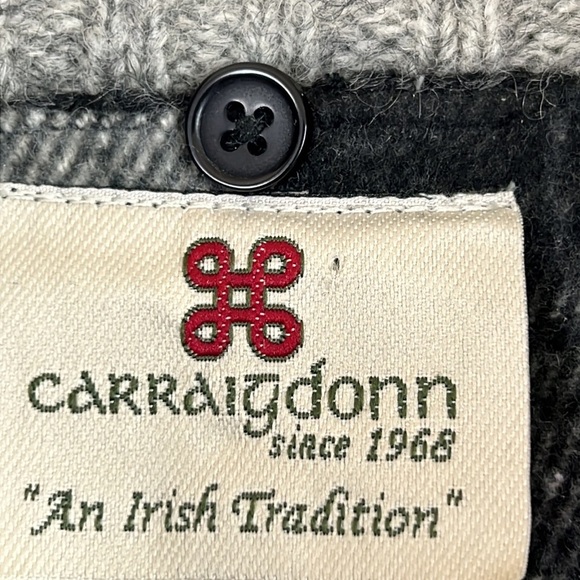 Men's Carraig Don 100% New WoolBray Cable Knit Button Down Vest - Picture 3 of 11